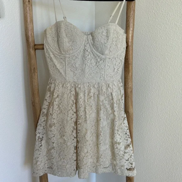 chinese dress ladies Abercrombie Size 10 Cream Polyester Big Girls Dress Special Occasion   2ndchild